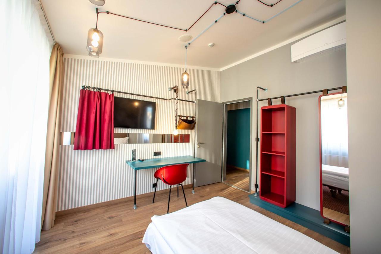 Miss Sophie'S Downtown Hotel Prag Eksteriør billede